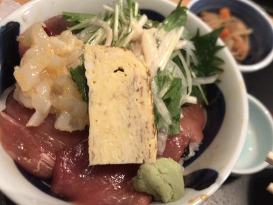 神谷町 たいこま ランチメニュー値上げ？日替り海鮮丼と海鮮ミックス丼レポ。